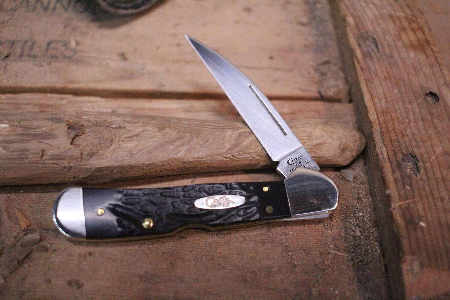 Case Copperlock 4.25&quot; / Rough Black Synthetic / Stainless / Lockback ( Discontinued )