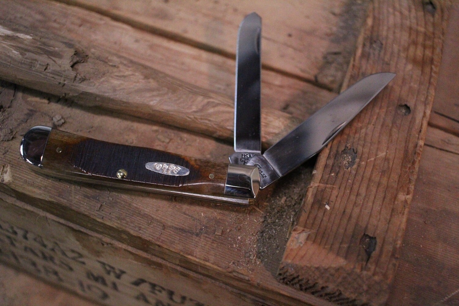 Case Trapper 4.125&quot; / Sawcut Brown Bone / Stainless Steel ( Discontinued )