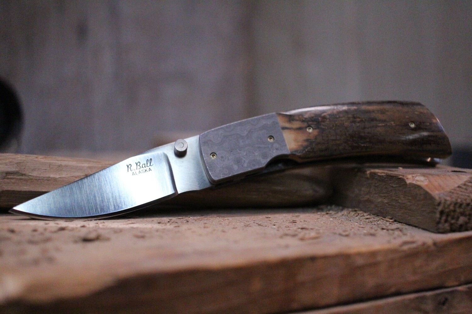 Don Dezarn &amp; R. Ball Collaboration 2.5&quot; Custom Liner Lock Folder, Mammoth Ivory &amp; Damascus Bolsters / VG-10