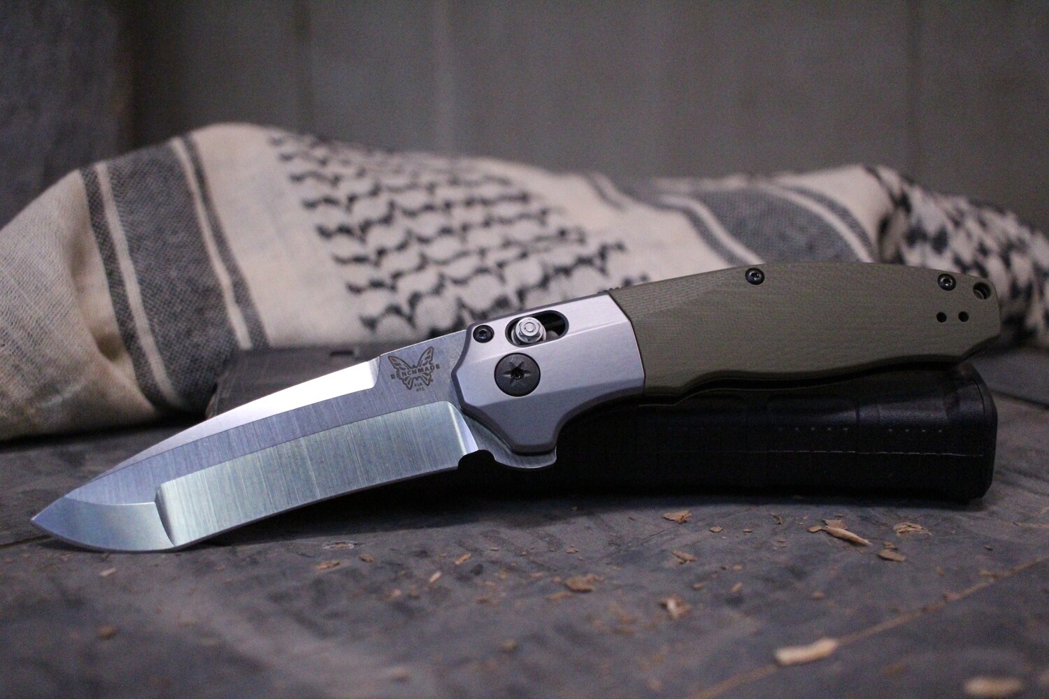 Benchmade Vector 3.6&quot; AXIS-Assist Flipper / OD Green G10 / Compound Grind / 20CV ( Discontinued )