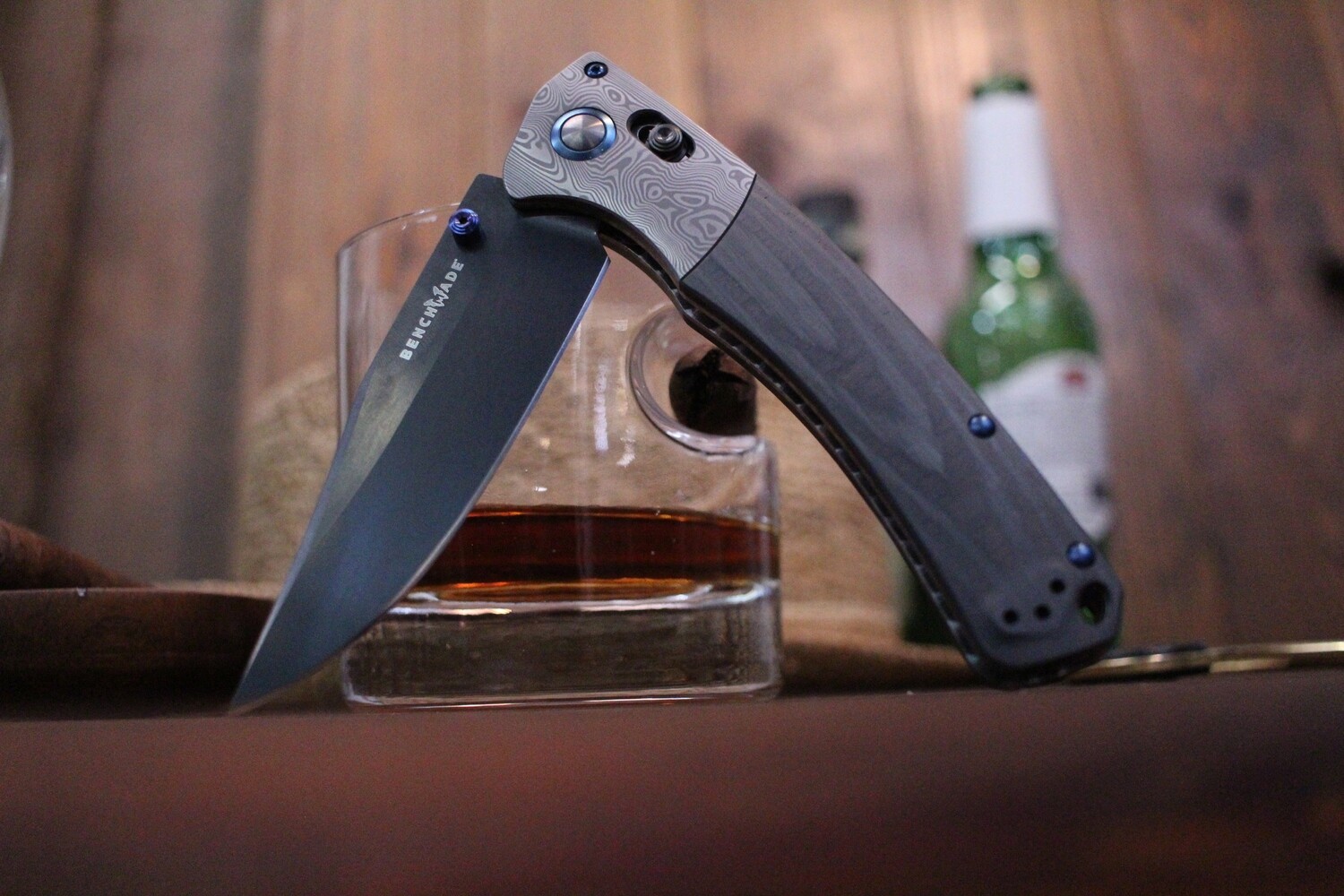 Benchmade Crooked River 4&quot; Gold Class AXIS Lock Knife / Uni Directional Carbon Fiber Handle / DLC 20CV ( Discontinued )