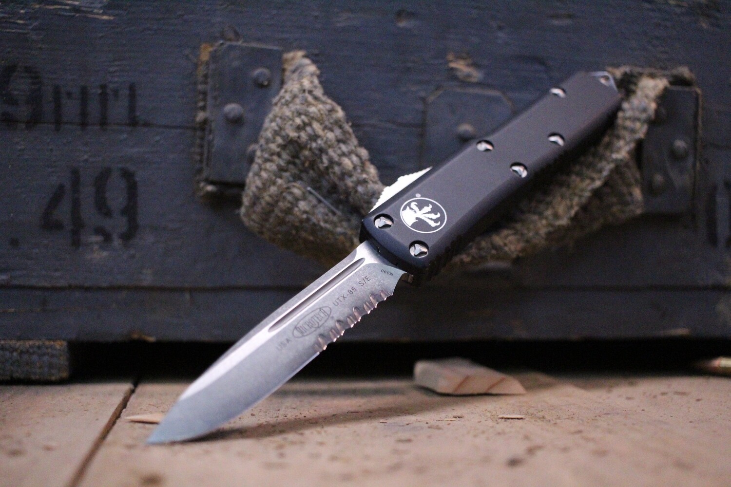 Microtech UTX-85 3.125&quot; OTF Automatic Knife, Black / Stonewash ( Pre Owned )