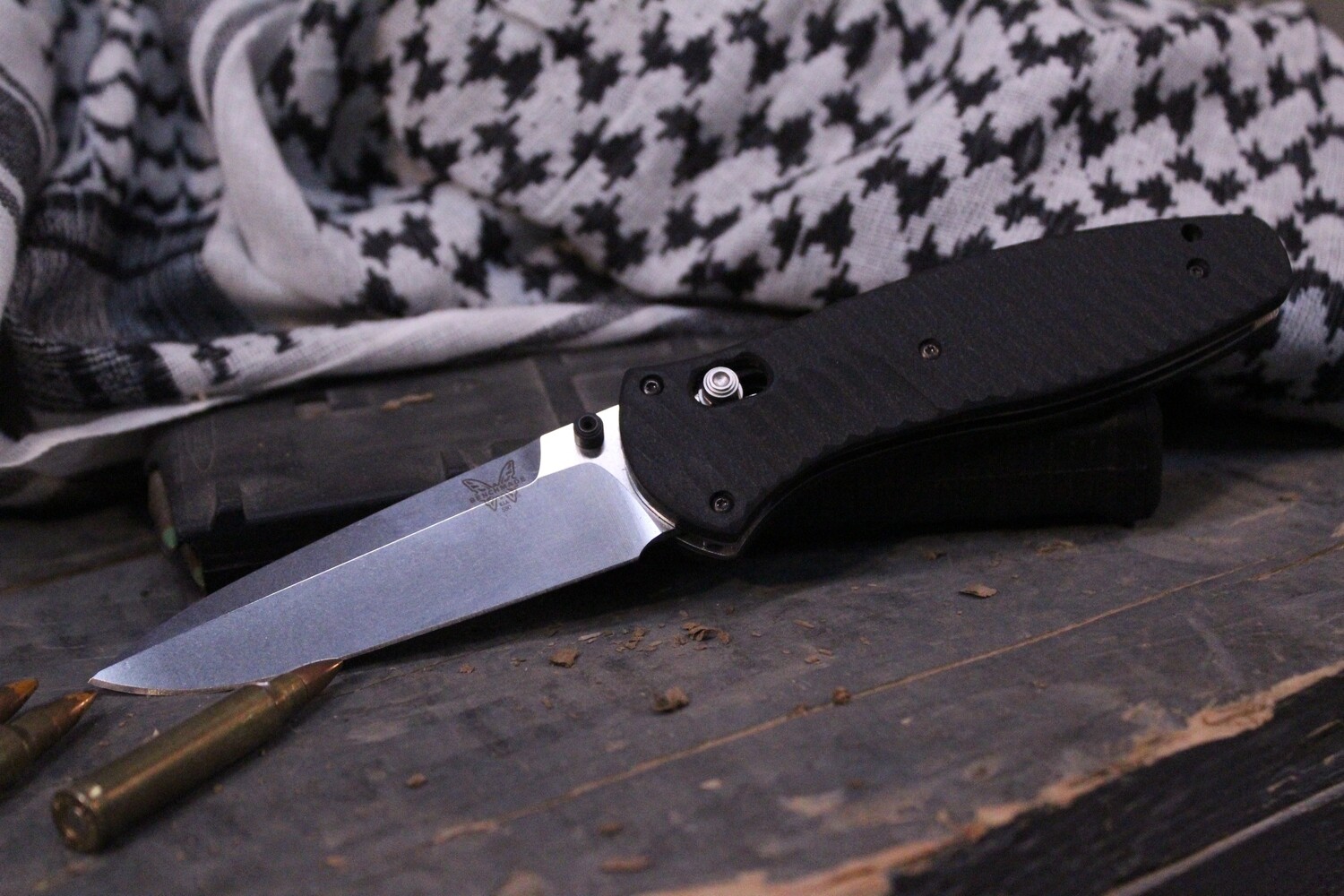 Benchmade Barrage 3.6&quot; AXIS-Assist Knife / Black Custom Scales / Satin (Pre-Owned)