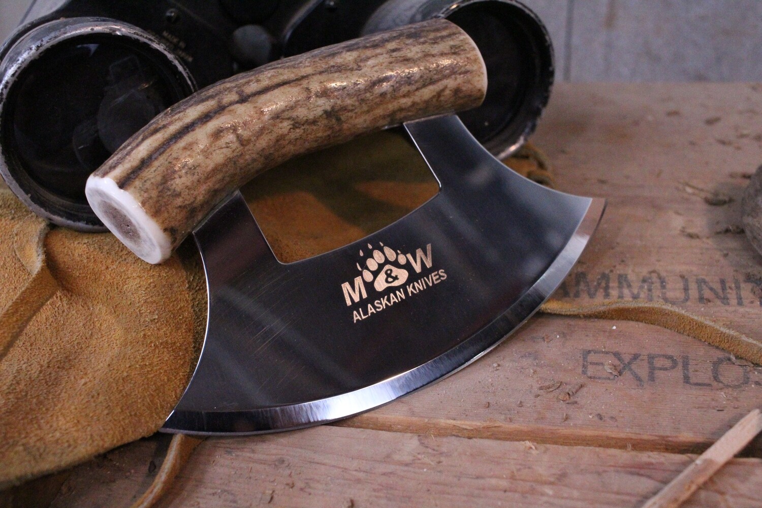 M&amp;W Alaskan Knives Ulu, Alaskan Stainless / Elk Handle