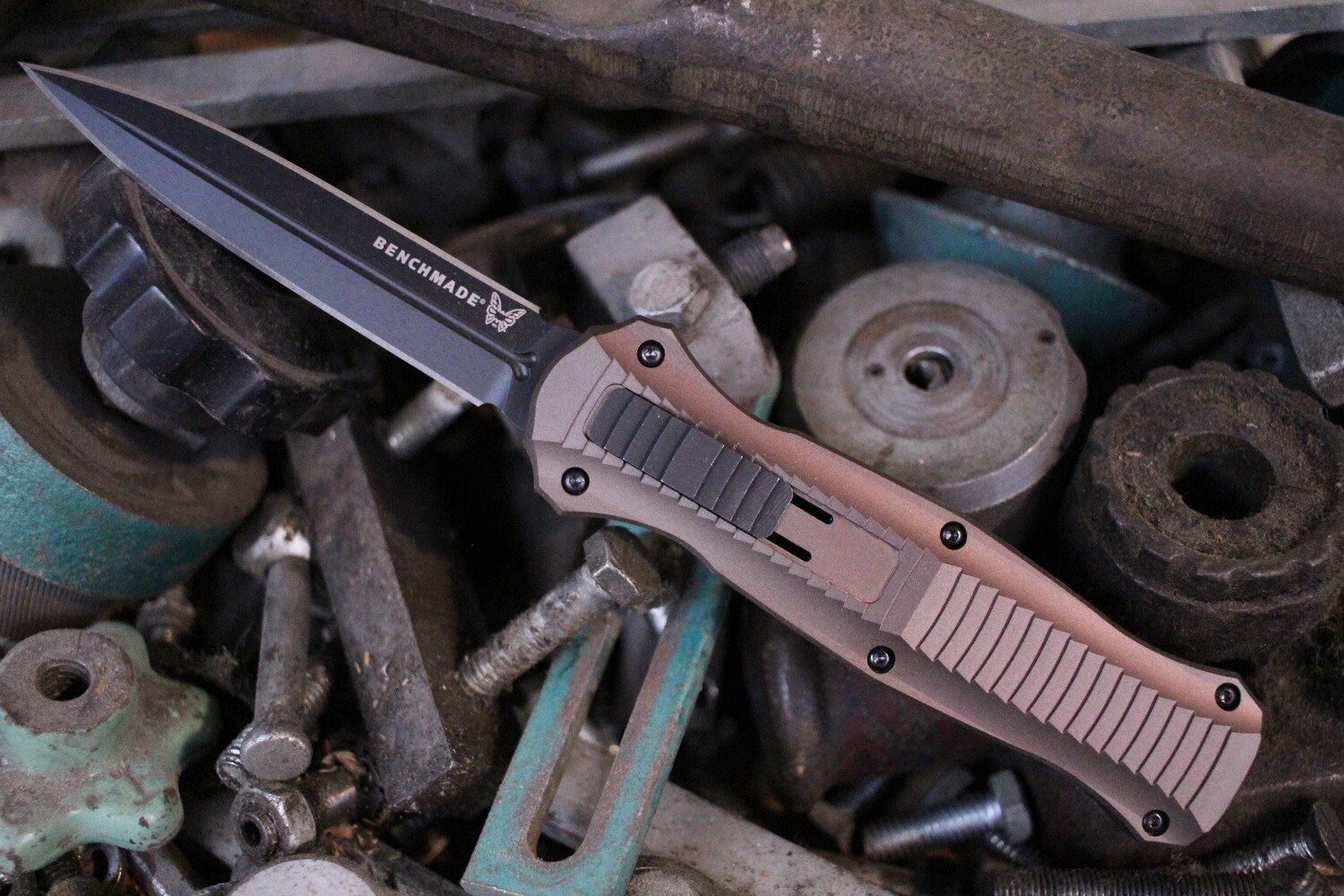 Benchmade Infidel 3.9&quot; Limited Edition D/A OTF Automatic Knife / Burnt Bronze / Black / D2 ( Discontinued )