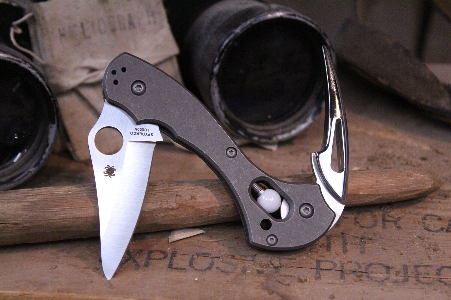 Spyderco Tusk 2.25&quot; Folding Knife, Satin / Ti &amp; Marlin Spike ( Pre Owned )