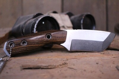 3DK Riot 3.7" Fixed Tanto Point, K110 Blade / Desert Ironwood