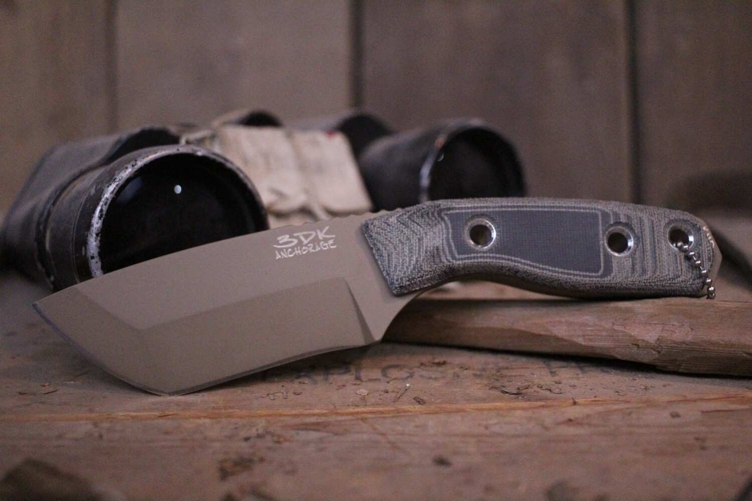3DK Riot 3.7&quot; Fixed Tanto Point, Desert Tan Cerakote K110 Blade / Black Micarta handle