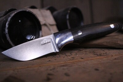 M&W Alaskan Knives 4 Finger 2.5" Skinner / Black Micarta / Stonewash N690
