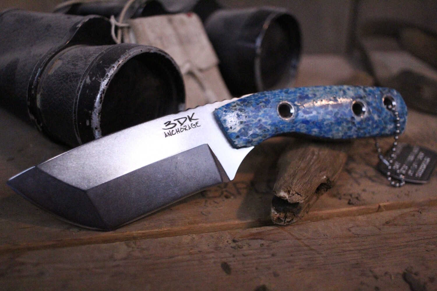 3DK Custom Riot 3.7&quot; Fixed Tanto Point, Elmax Blade / Blue Stabilized Whale Bone Handle 