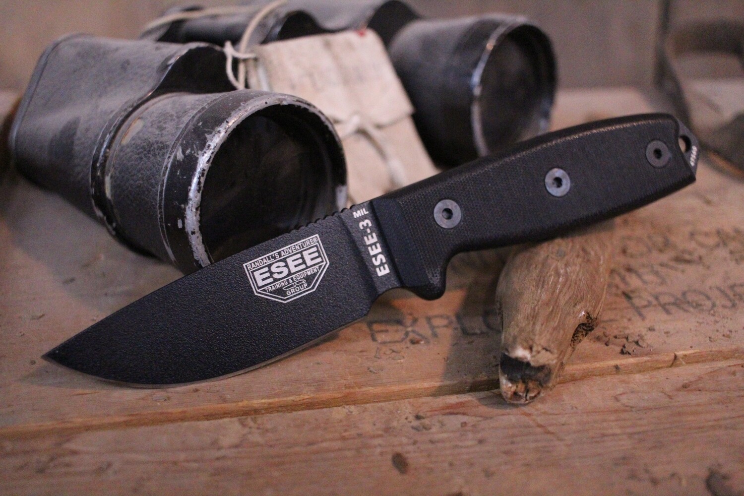 ESEE Model 3 3.88&quot; Fixed Blade / Black / Black G10 / Powder Coat ( Pre Owned )