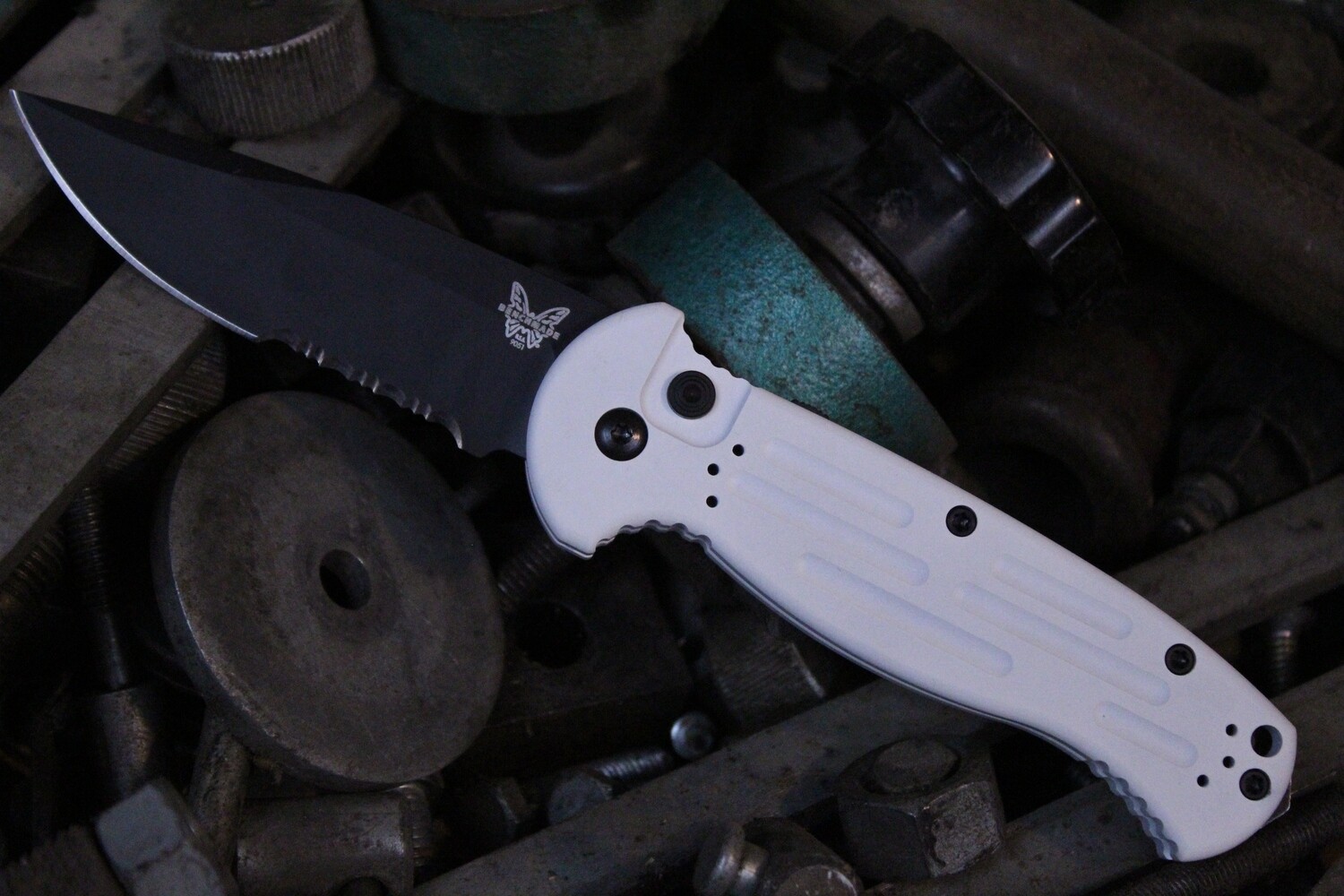 Benchmade AFO II 3.56&quot; Automatic Knife / Black Serrated / Custom Snow White Cerakote
