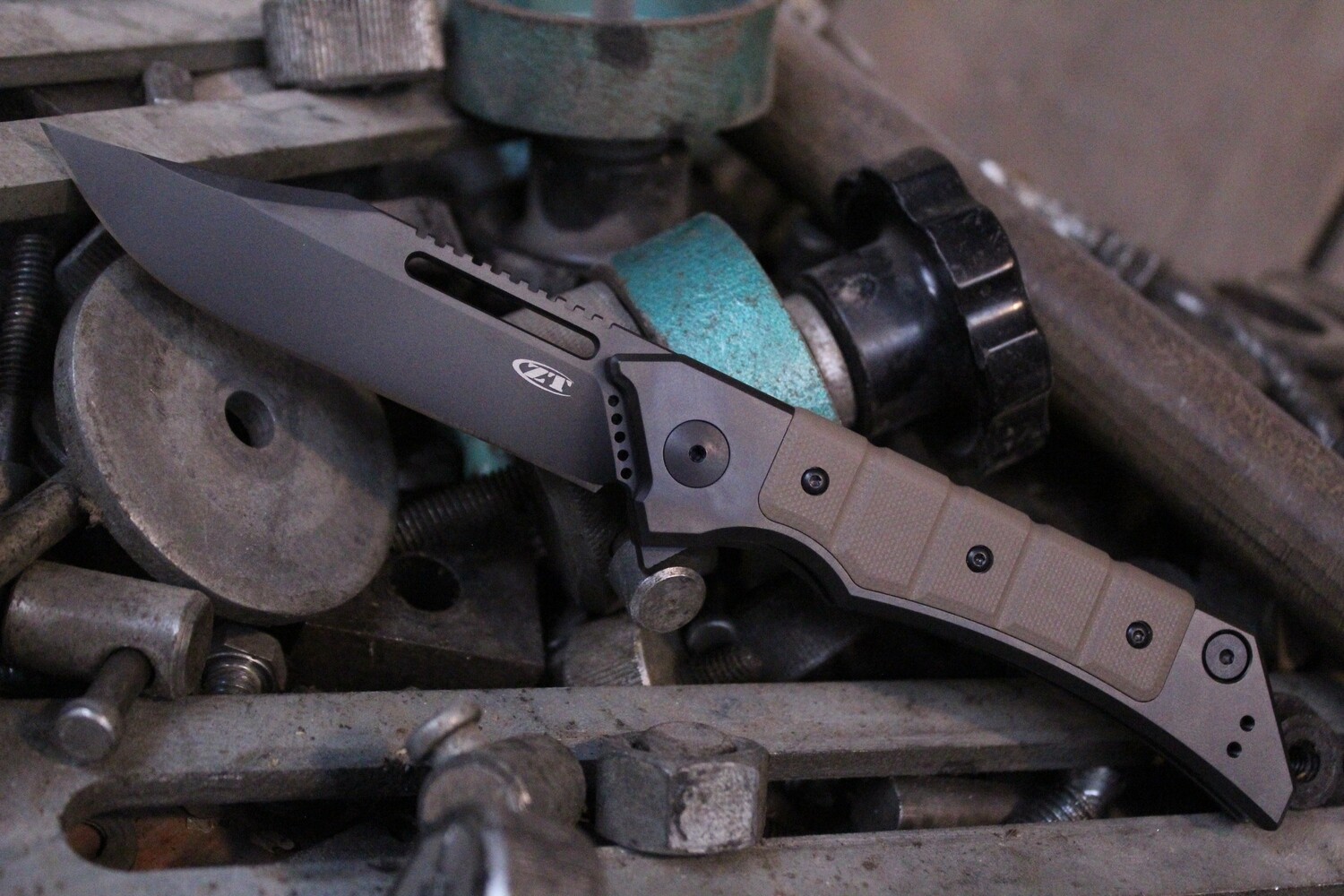 Zero Tolerance 0223 3.5&quot; Galyean Frame Lock Knife / Tan G10 &amp; Black Ti  / Black 20cv ( Discontinued )