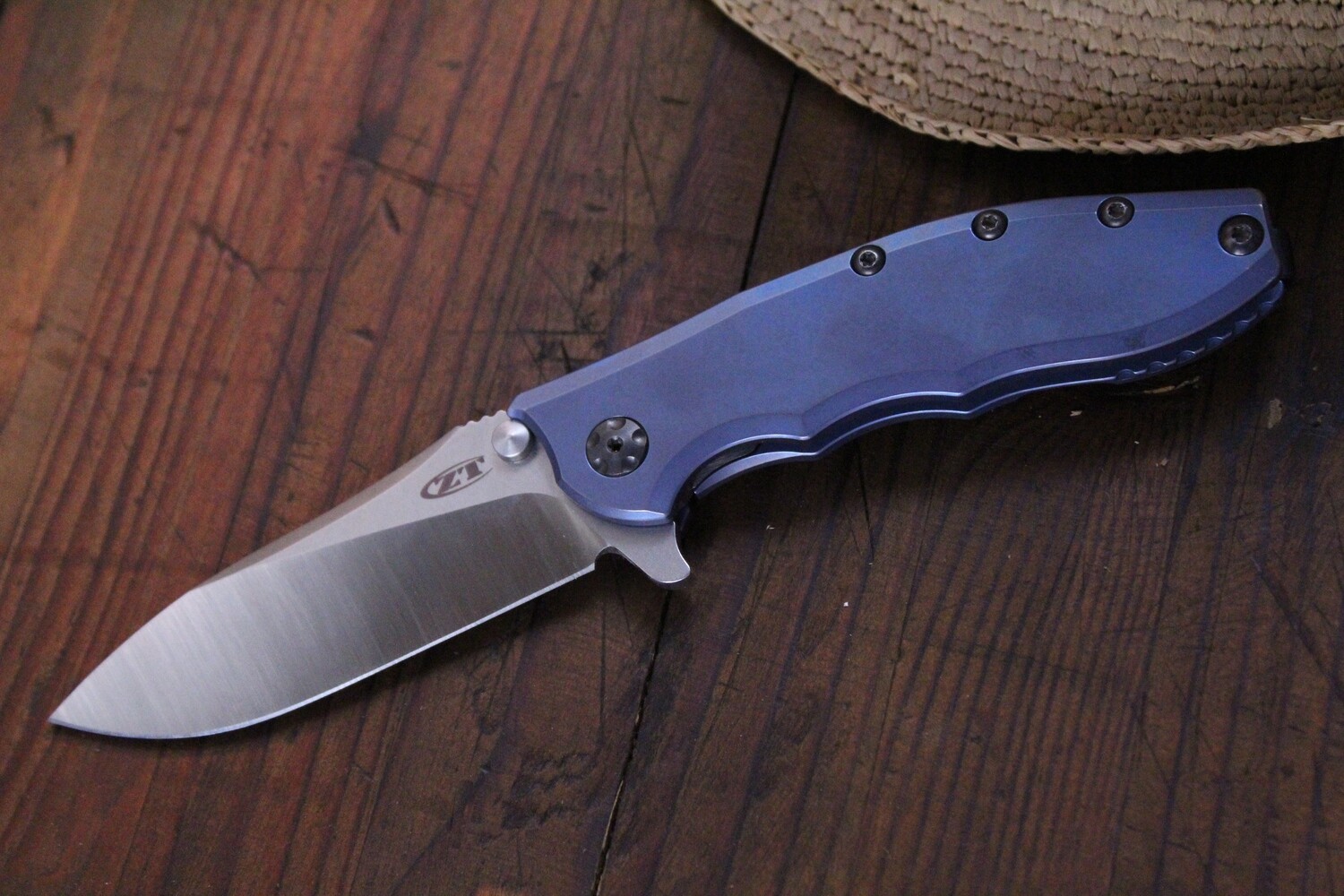 Zero Tolerance 0562TI Hinderer 3.5&quot; Flipper Knife / Titanium / Satin 20CV ( Custom Anodization )