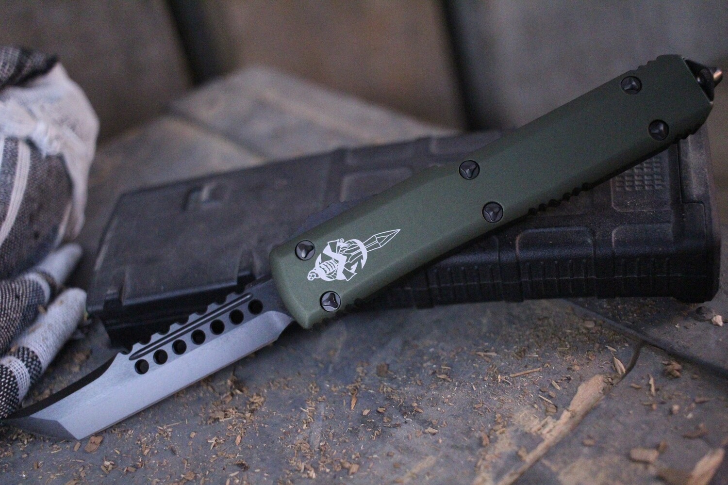 Microtech Signature Series Ultratech 3.46&quot; OTF Automatic Knife / OD Green / DLC