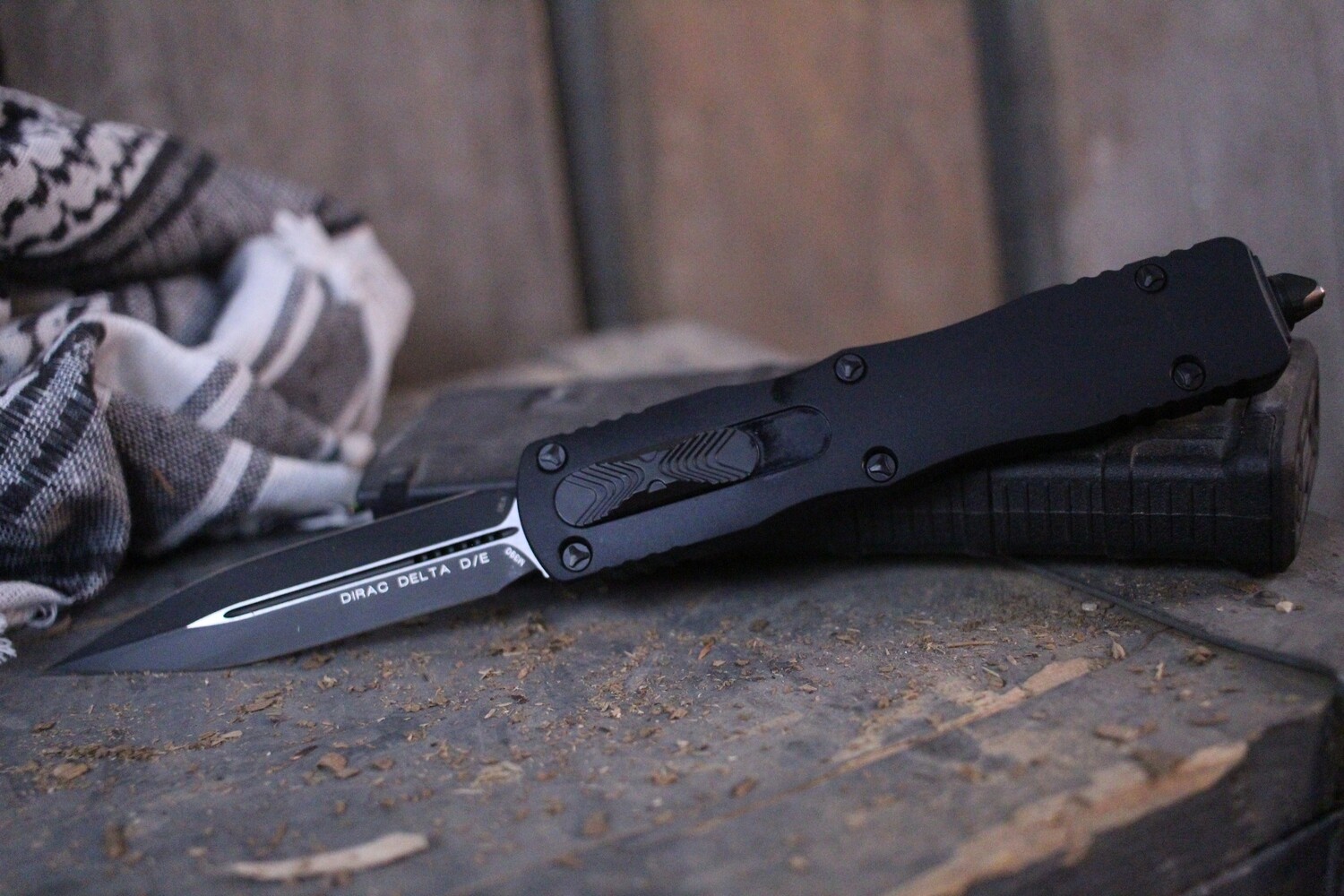 Microtech Dirac Delta D/E 3.75&quot; OTF AUTO / Black Aluminum / Black