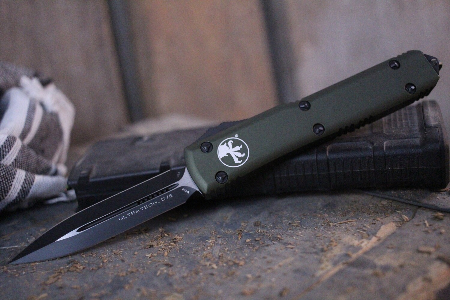 Microtech Ultratech D/E 3.4&quot; OTF Automatic Knife, OD Green / Black