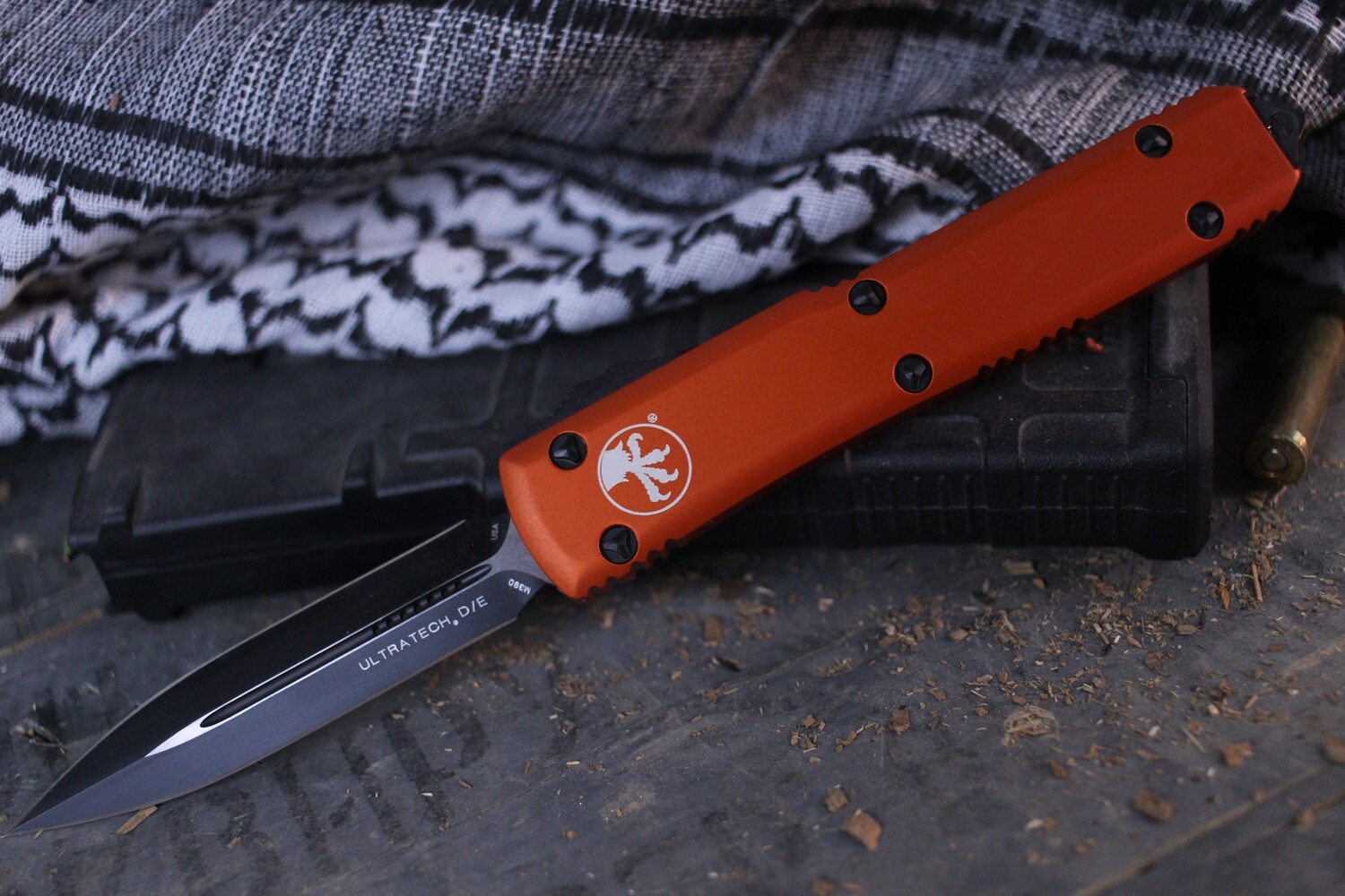 Microtech Ultratech D/E 3.4&quot; OTF Automatic Knife / Orange / Black
