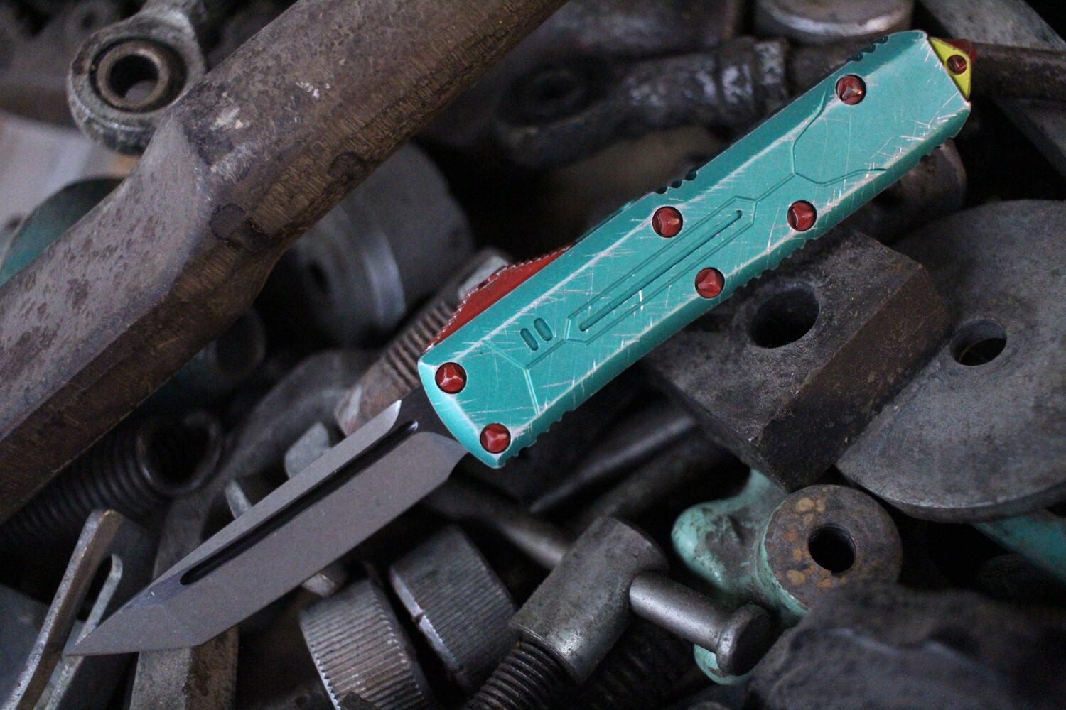 Microtech UTX-85 Bounty Hunter 3.125&quot; OTF Automatic Knife / Bead Blast / Stonewash