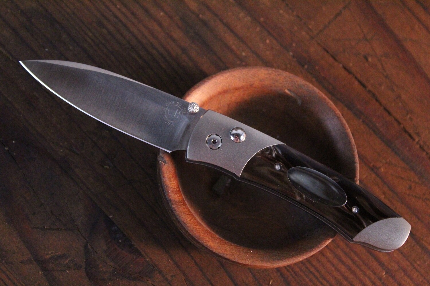 William Henry Studio A200-3E 2.63&quot; Button Lock Folder / Titanium &amp; Brown Kirinite With Shield /  Satin 20CV
