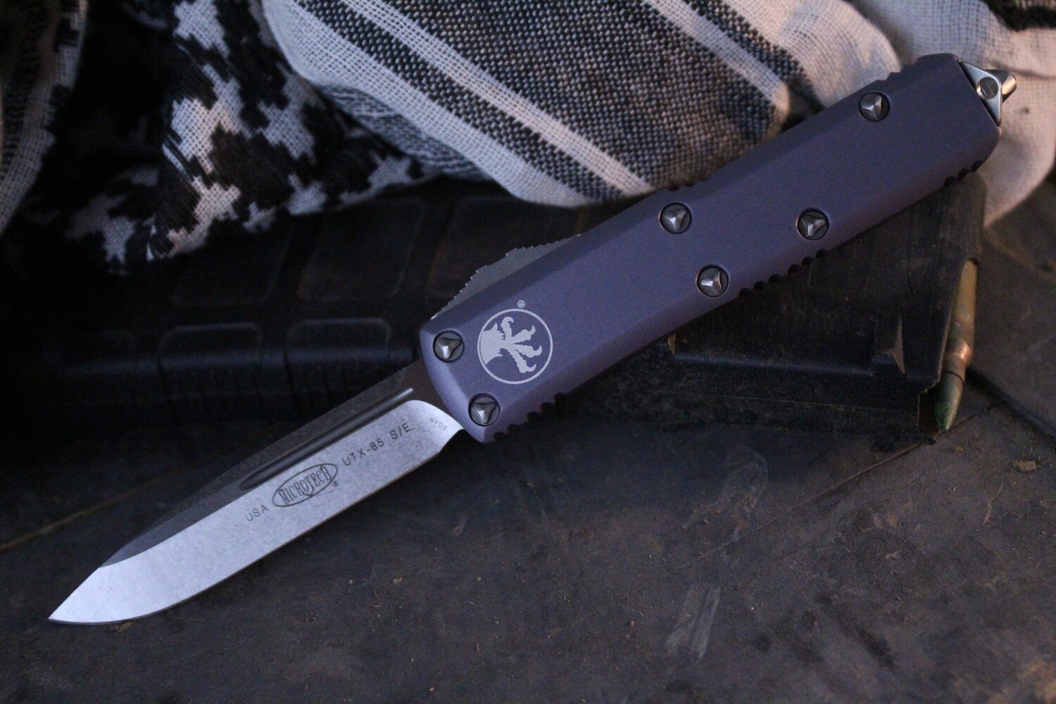 Microtech UTX-85 S/E 3.125&quot; OTF Automatic Knife, Stonewash / Gray