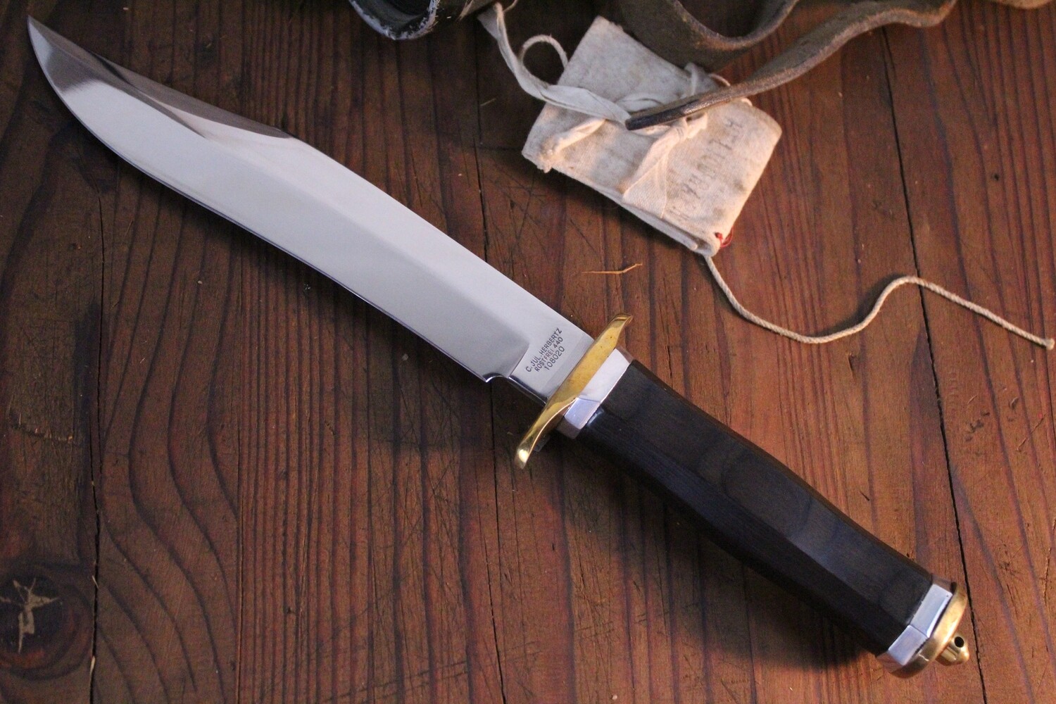 Herbertz Rostfrei 8&quot; Fixed Blade Bowie Knife / Wood &amp; Brass / 440C ( Pre Owned )