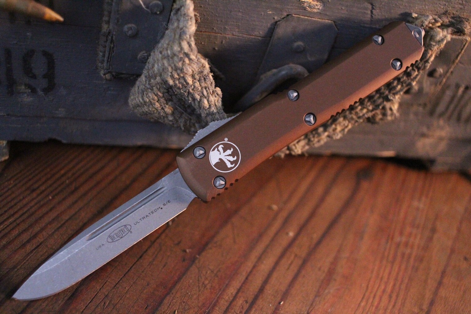 Microtech Ultratech 3.4&quot; S/E OTF Automatic Knife / Tan / Apocalyptic