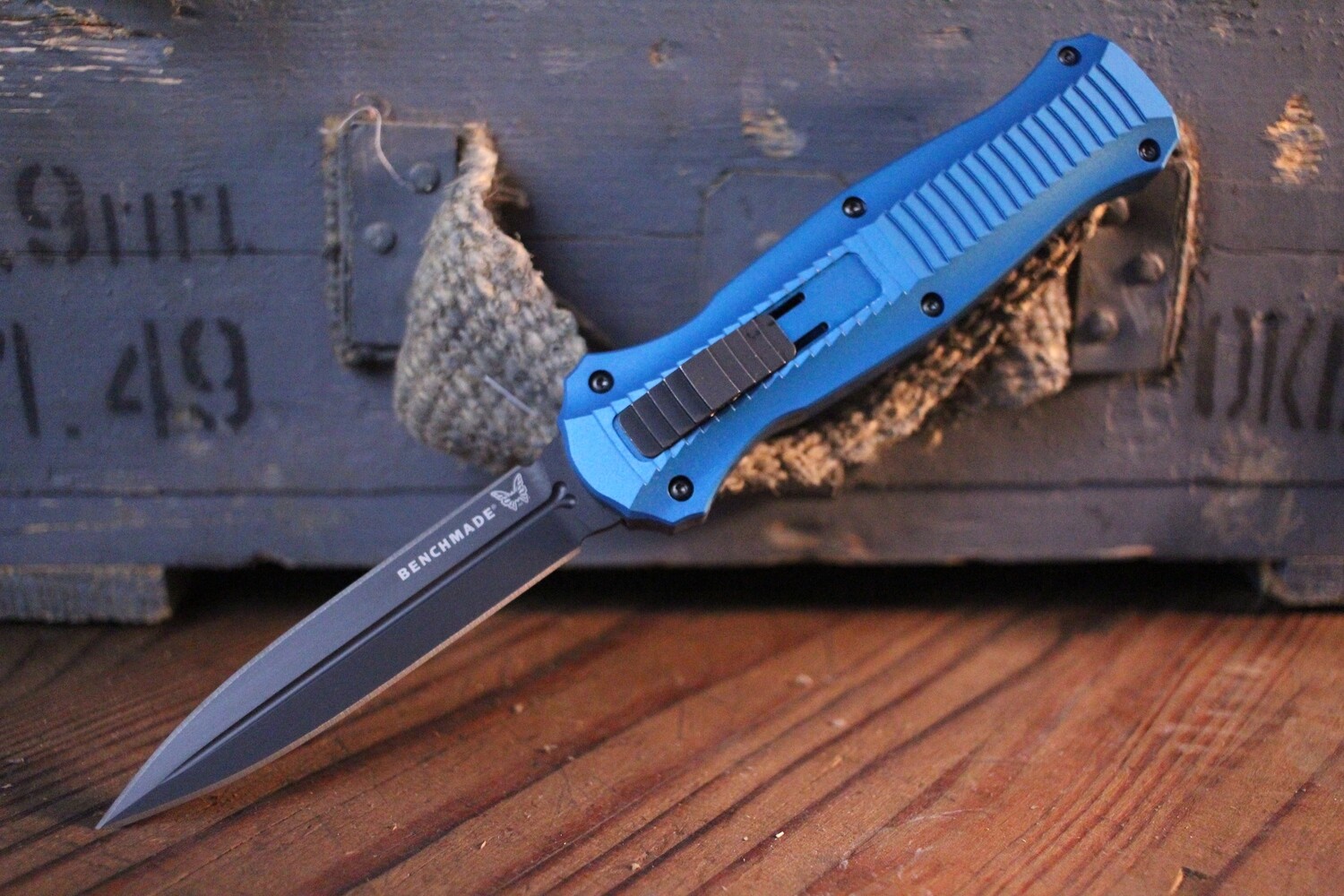 Benchmade Infidel 3.9&quot; D/A OTF Automatic Knife / Blue Anodized /Black / S30V ( Discontinued )