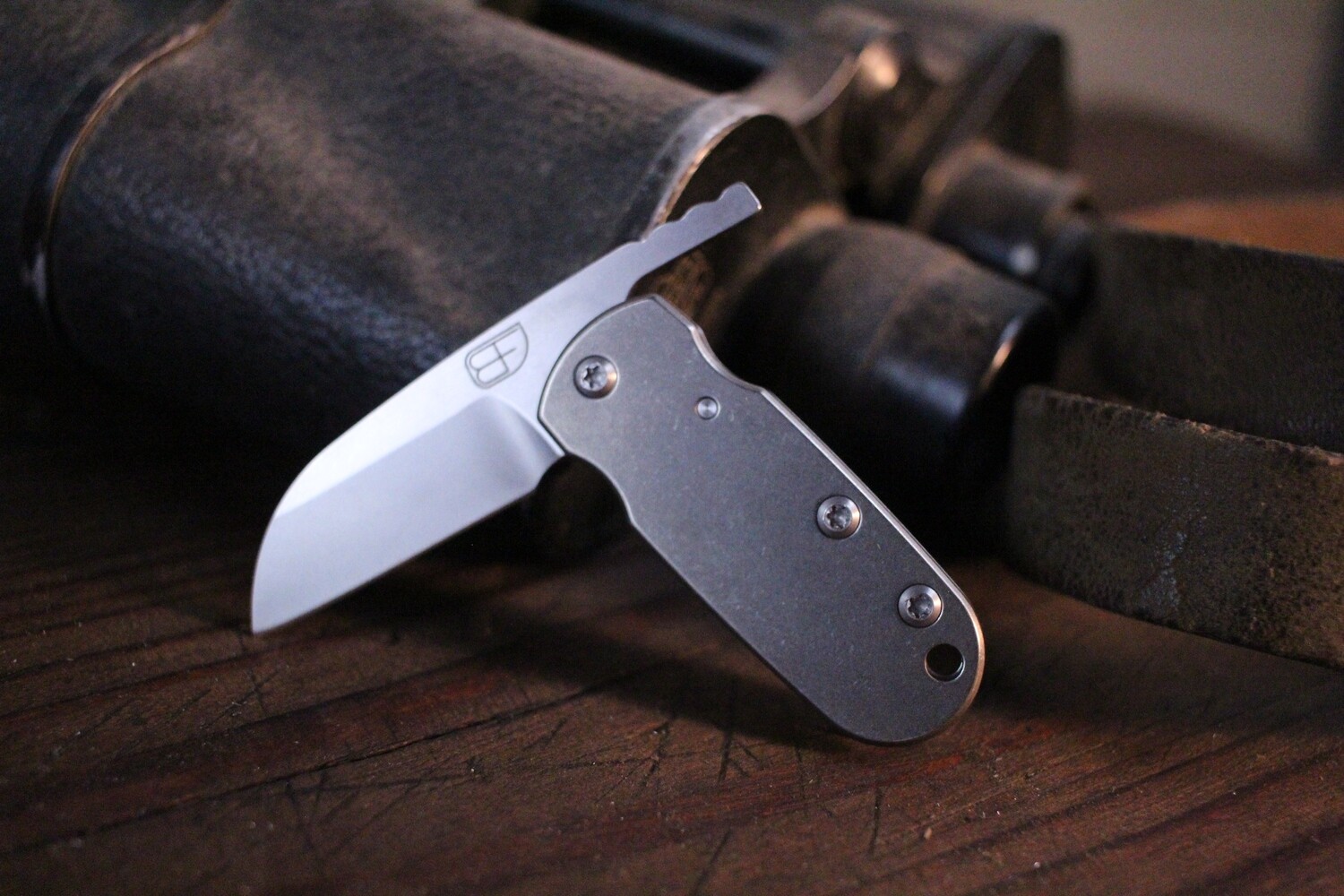 Fellhoelter Frikky 1.75&quot; Friction Folder / Titanium / Wharncliffe /CPM-154 ( Pre Owned )