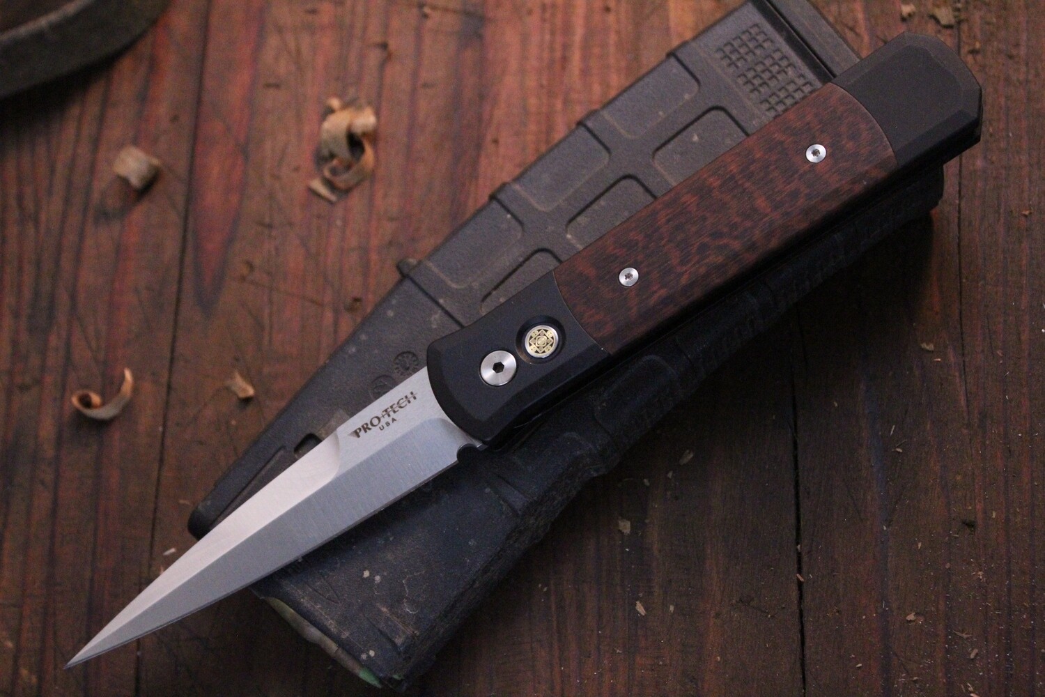 Pro-Tech Godfather 4&quot; Automatic Knife / Black Aluminum / Snakewood Inlay / Satin 154CM
