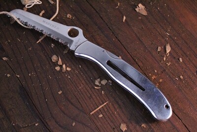 Spyderco Mariner 3.75" Folding Knife / Stainless Steel / Satin Fully Serrated H1  ( Pre Owned )