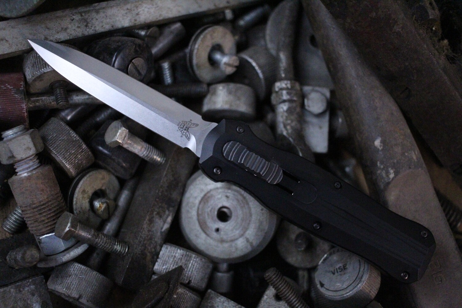 Benchmade Pagan 3.96&quot; D/A OTF Automatic Knife / Stonewash / Black (Prototype)