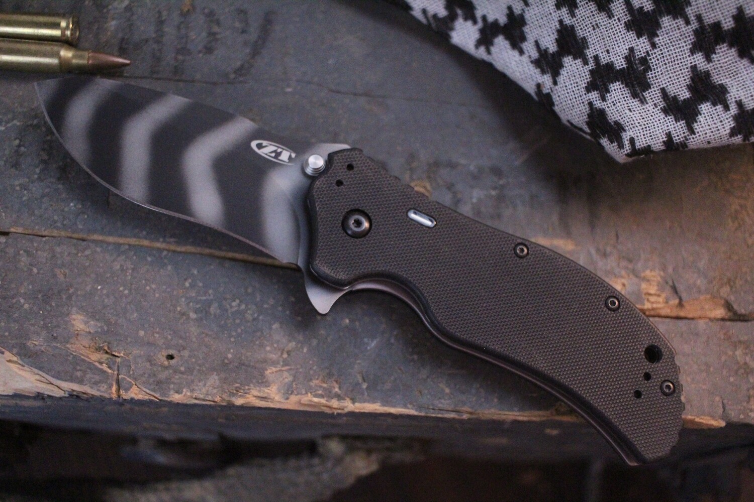 Zero Tolerance 0350 Ken Onion 3.25&quot; Assisted Opening Knife /Black G10 &amp; Tritium / Tiger Stripe ( Discontinued )