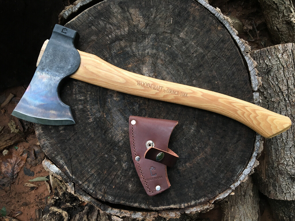 Council Tool - Wood-Craft Camp Carver Single Bit Axe, 16&quot; Curved Hickory Handle (1.7lb) / Leather Mask