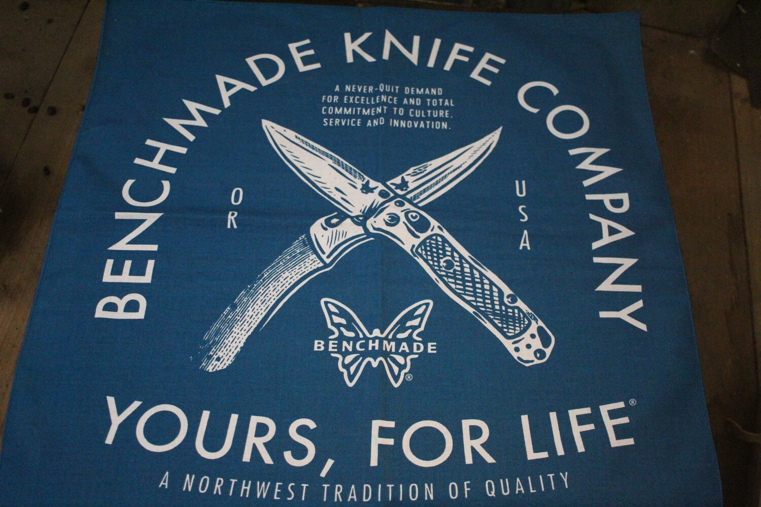 Benchmade Bandana