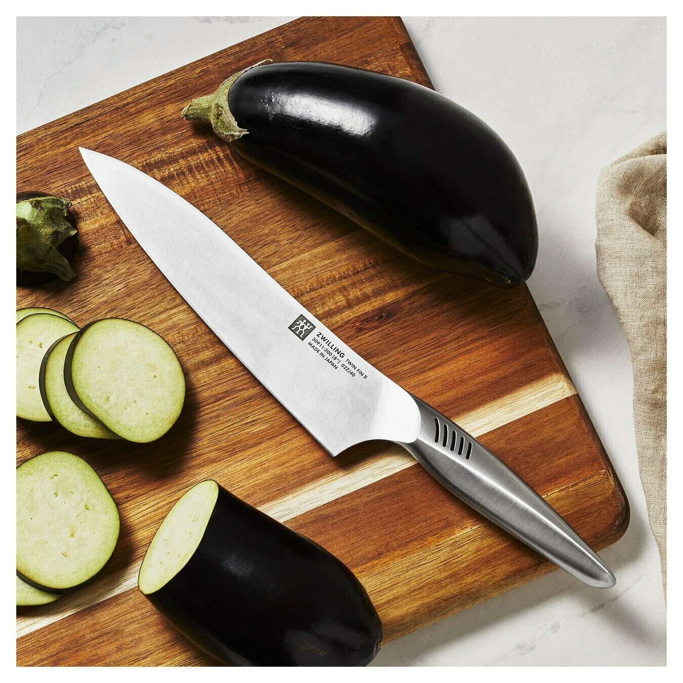 Zwilling J. A. Henckels Twin Fin II 8&quot; Chef&#39;s Knife
