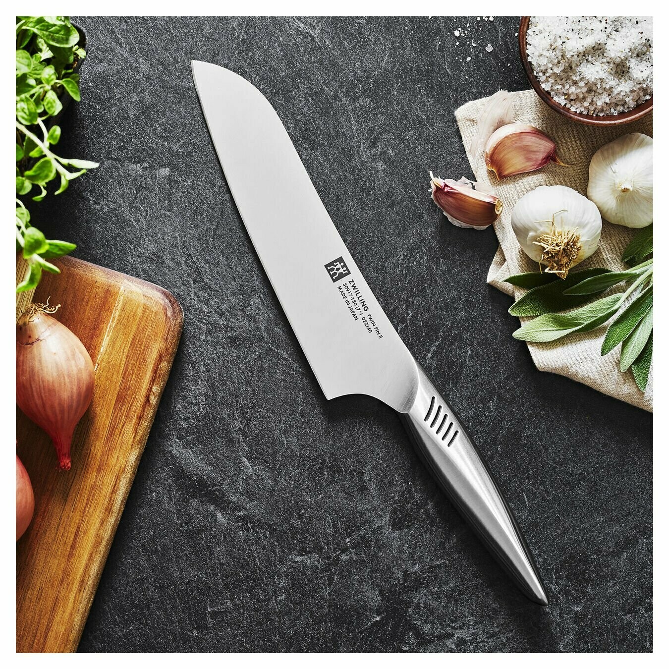 Zwilling J. A. Henckels Twin Fin II 7&quot; Santoku