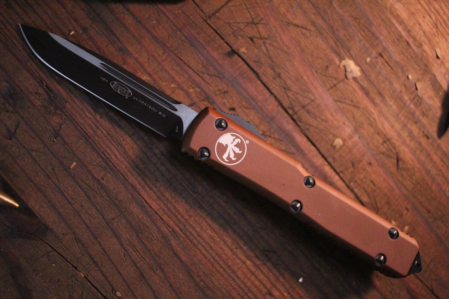Microtech Ultratech S/E 3.46&quot; OTF Automatic Knife / Desert Tan Aluminum / Black