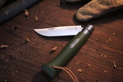 Opinel No 8 Trekking Knife / Stainless Steel / Forest Green Oak