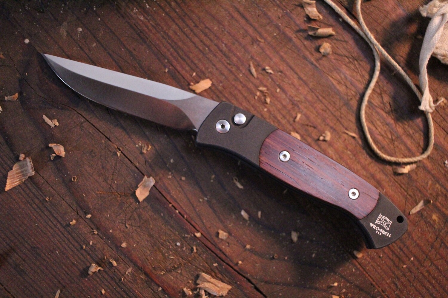 Pro-Tech Brend 2 2.9&quot; Automatic Knife / Black &amp; Cocobolo Inserts / Satin 154CM ( Pre Owned )