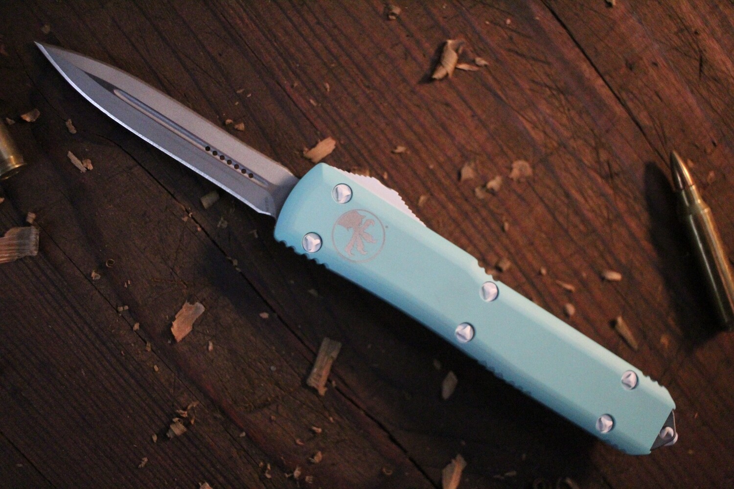 Microtech Ultratech 3.4&quot; OTF D/E Automatic Knife / Custom Tiffany Cerakote ( Pre Owned )