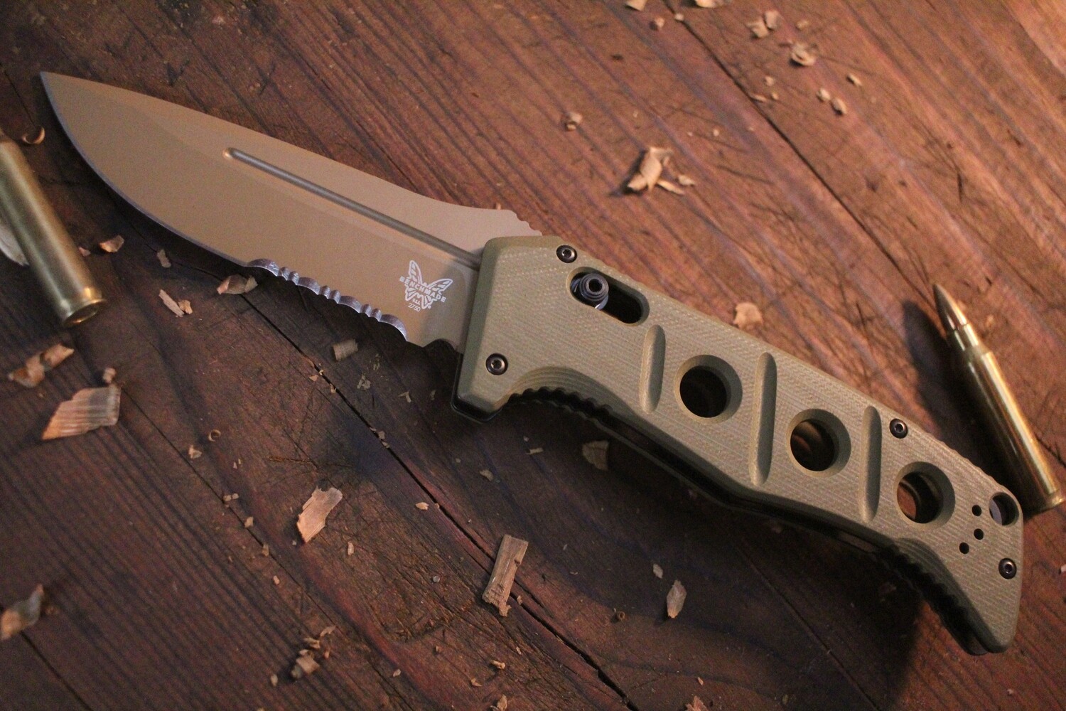 Benchmade Auto Adamas 3.78&quot; Axis Lock Automatic Knife / OD G10 / Flat Dark Earth Cerakote Cruwear