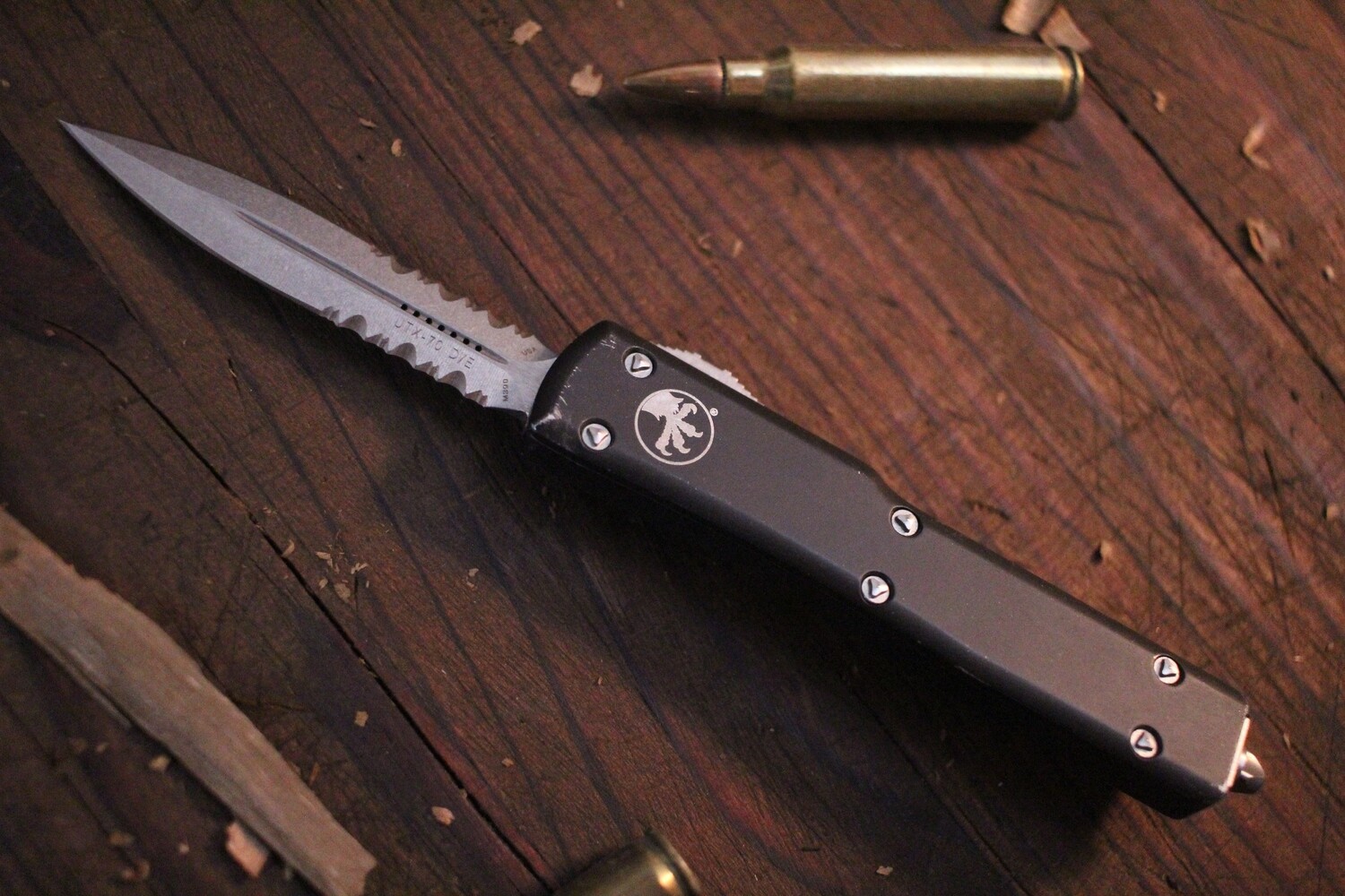 Microtech UTX-70 D/E 2.4&quot; OTF Automatic Knife  / Black / Partially Serrated Stonewash (Pre Owned)