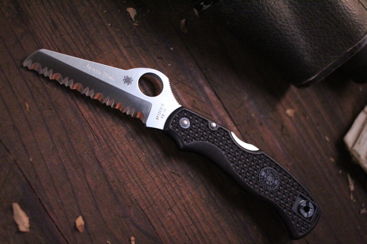 Spyderco Rescue 79 mm 3.125&quot; Lockback Knife / Black FRN / Satin Serrated