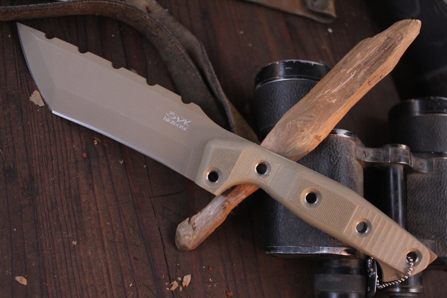 3DK Amuk 6&quot; Fixed Tanto Point, Desert Tan Cerakote Elmax Blade / Desert Tan G10 Handle