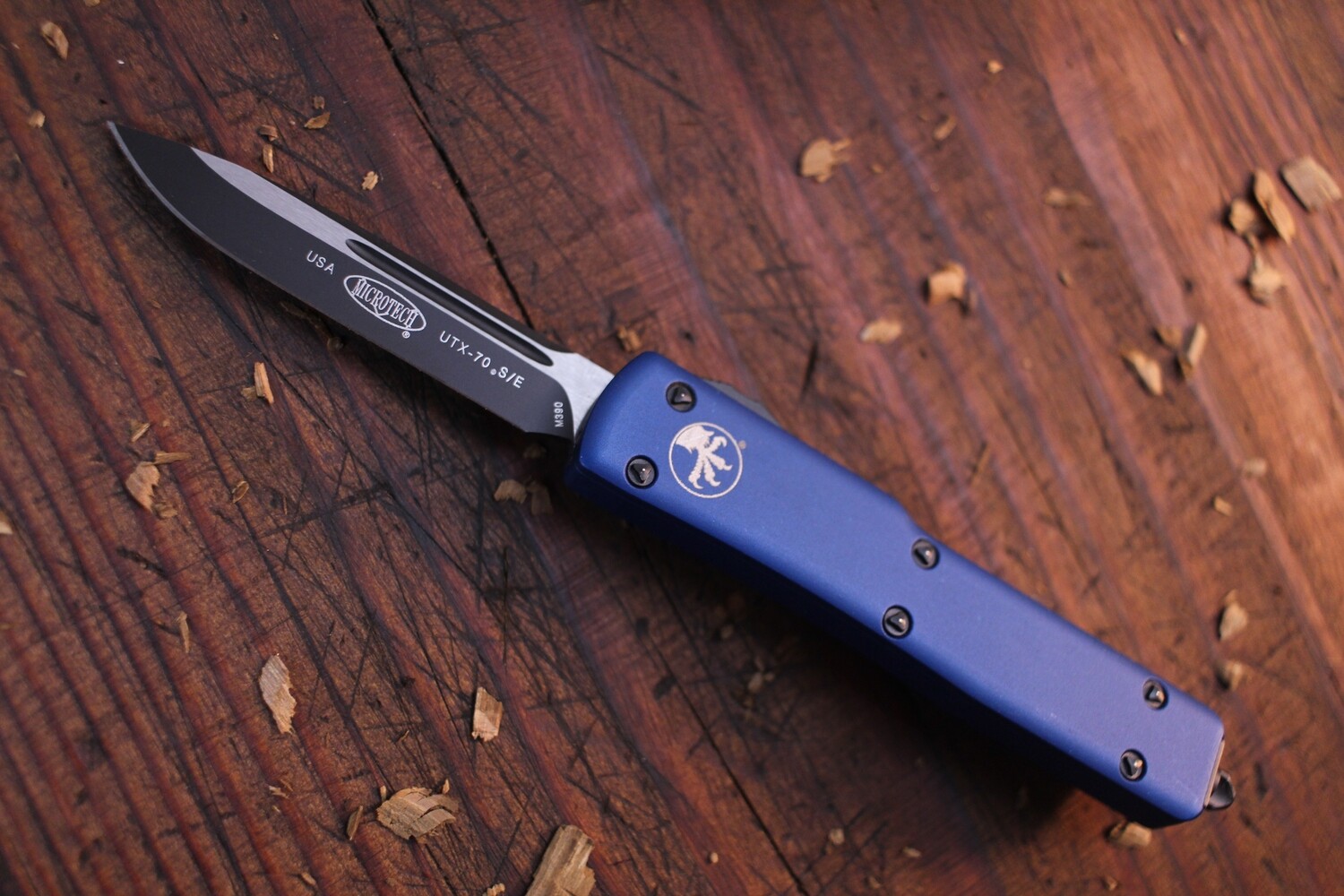 Microtech UTX-70 S/E OTF 2.4&quot;Automatic Knife / Black / Blue ( Pre Owned )