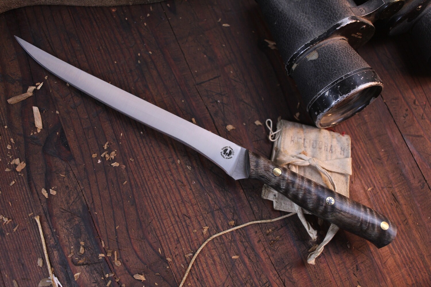 Semper Sharp 8.5&quot; Fillet / Stabilized &amp; Dyed Mango Wood / Satin S90V