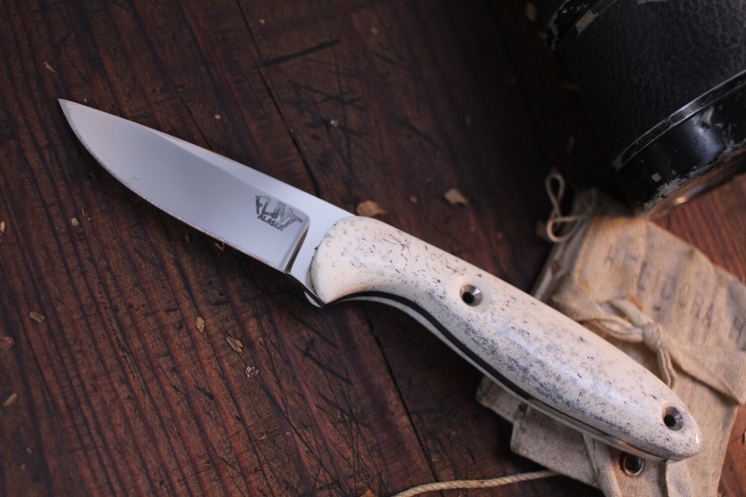Bob Flint 2.5&quot; Small Drop Point / Oosik / Polished 440C