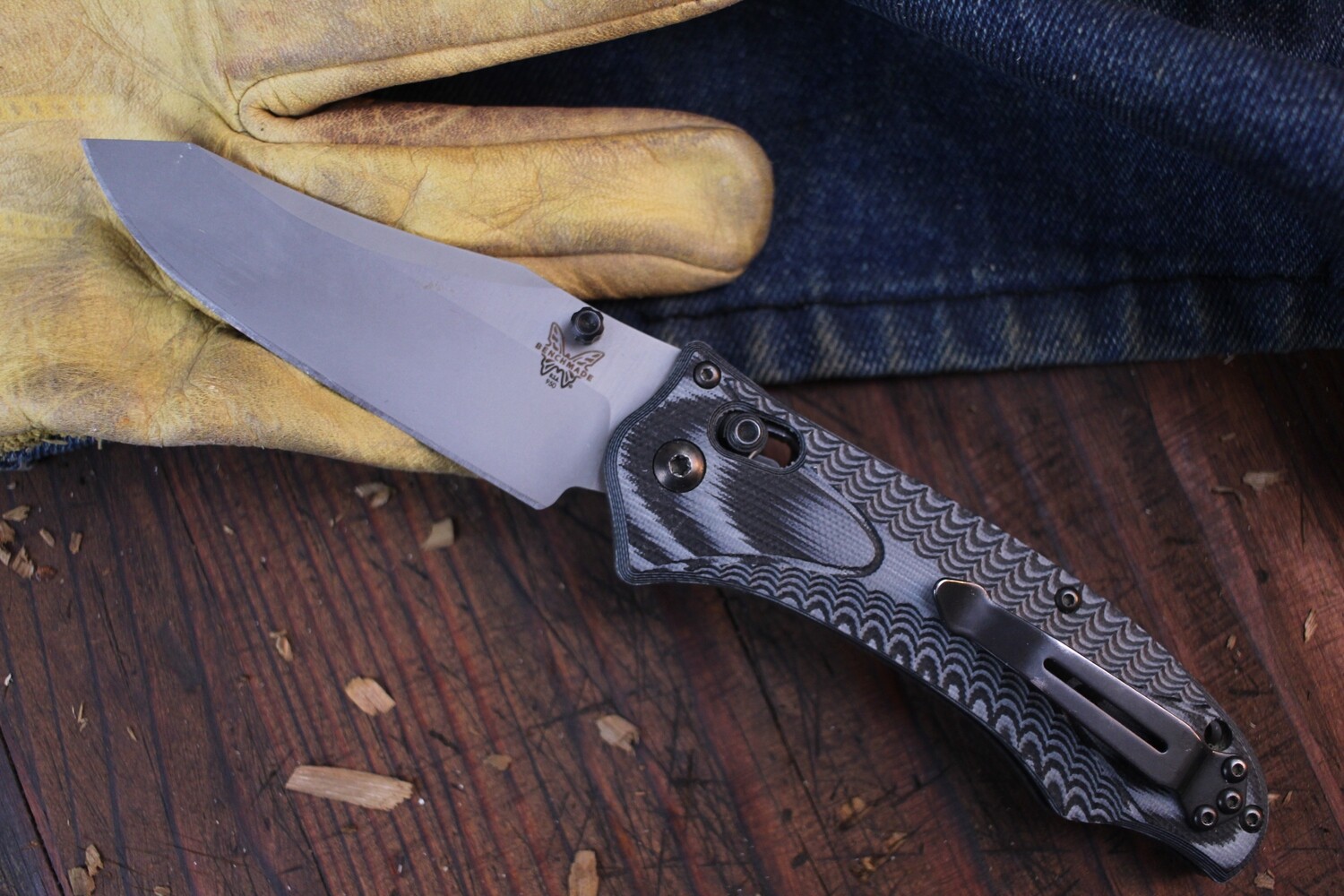 Benchmade Osborne Rift 3.67&quot; AXIS Lock Knife / Satin / Black (Pre Owned)
