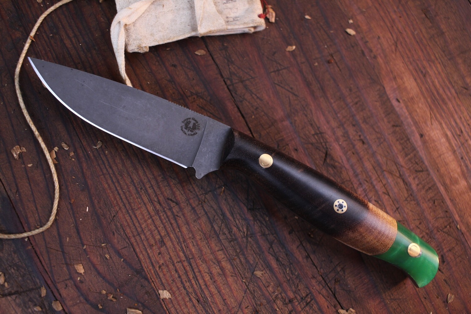Semper Sharp Outdoorsman 3.5&quot; Fixed Blade Knife / Tasmanian Blackwood &amp; Green Epoxy / Stonewashed Nitro V